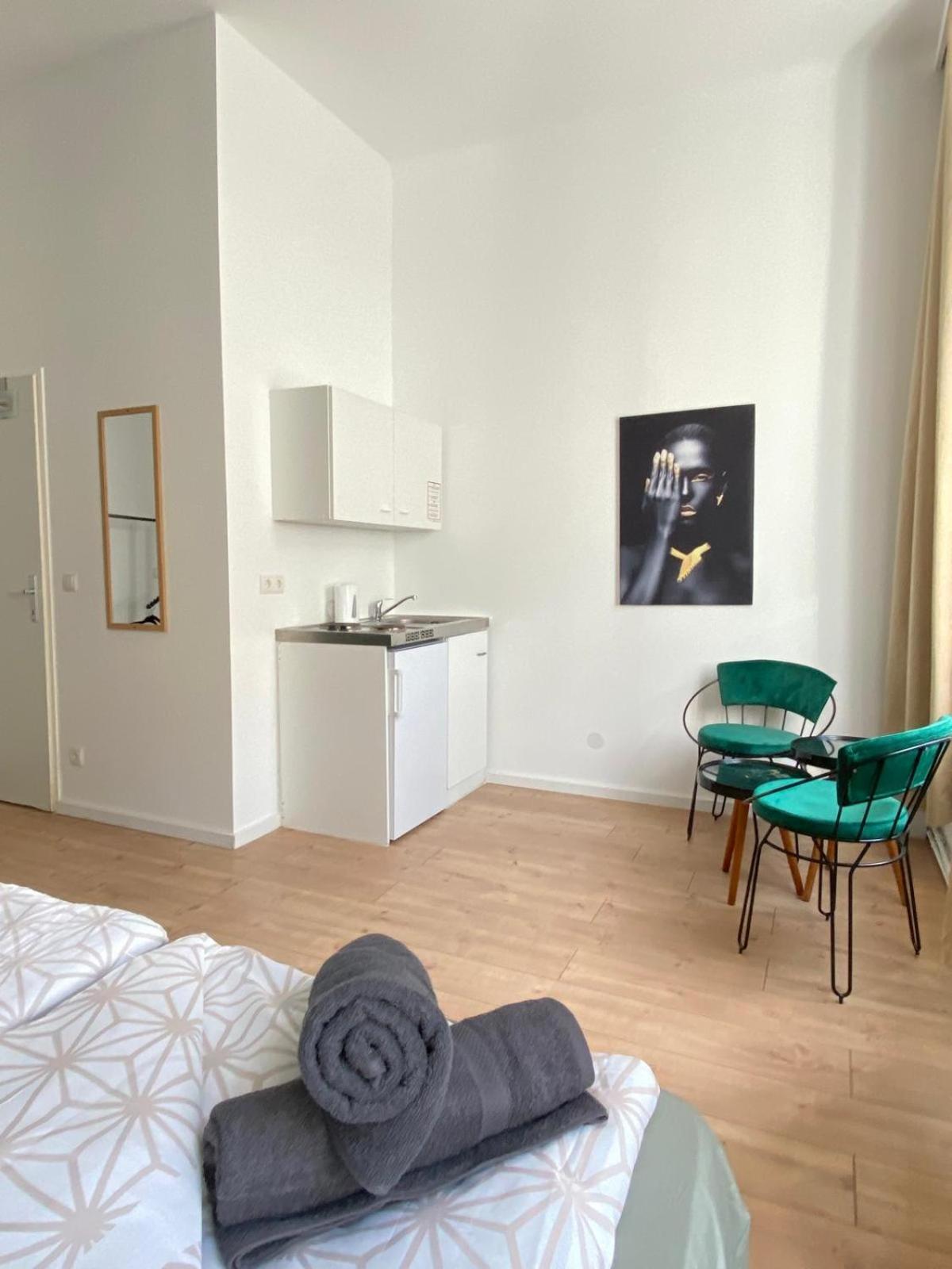 8 Fully Equipped Studio Shared Apt W Terrace Margareten Vídeň Exteriér fotografie