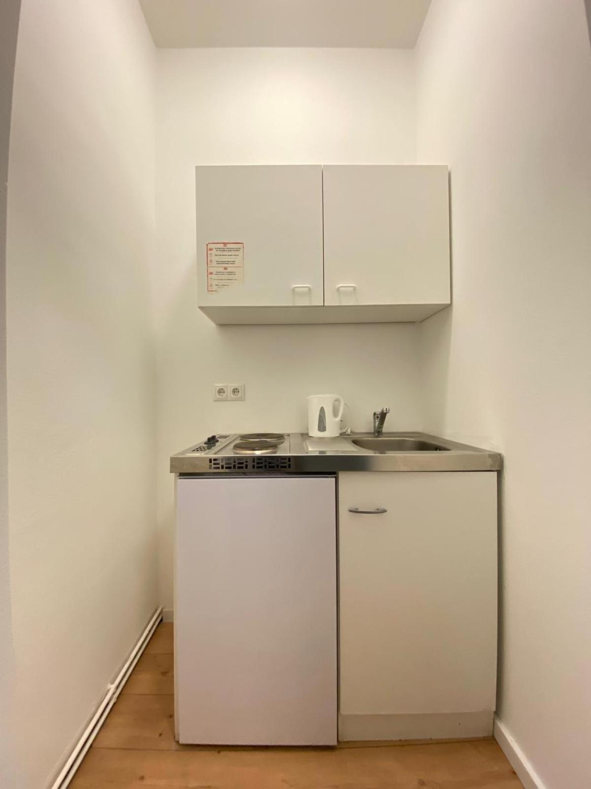 8 Fully Equipped Studio Shared Apt W Terrace Margareten Vídeň Exteriér fotografie
