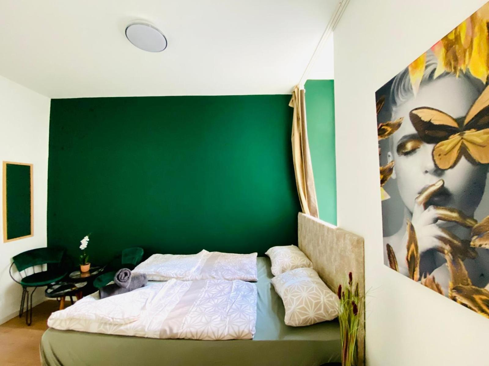 8 Fully Equipped Studio Shared Apt W Terrace Margareten Vídeň Exteriér fotografie