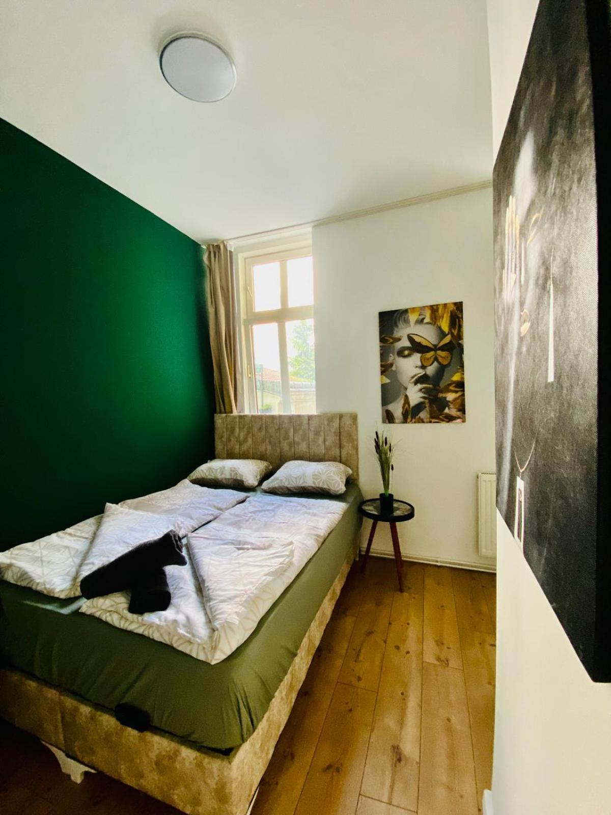 8 Fully Equipped Studio Shared Apt W Terrace Margareten Vídeň Exteriér fotografie