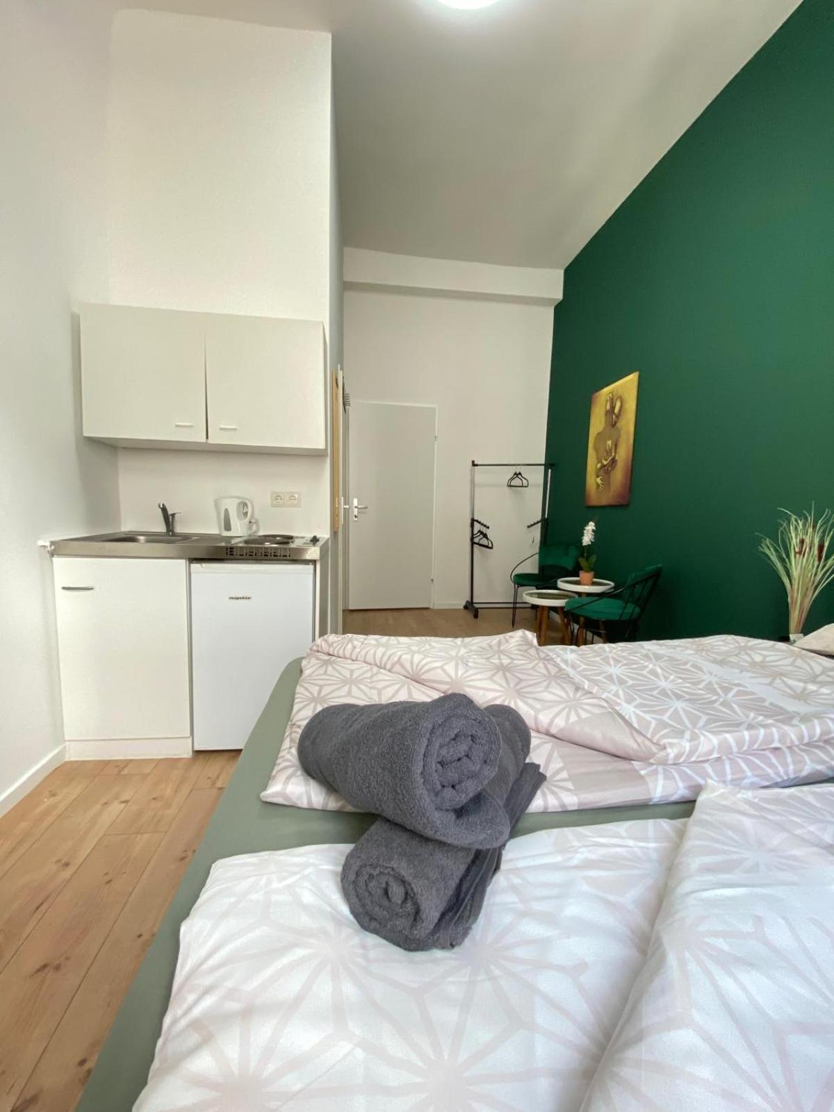 8 Fully Equipped Studio Shared Apt W Terrace Margareten Vídeň Exteriér fotografie