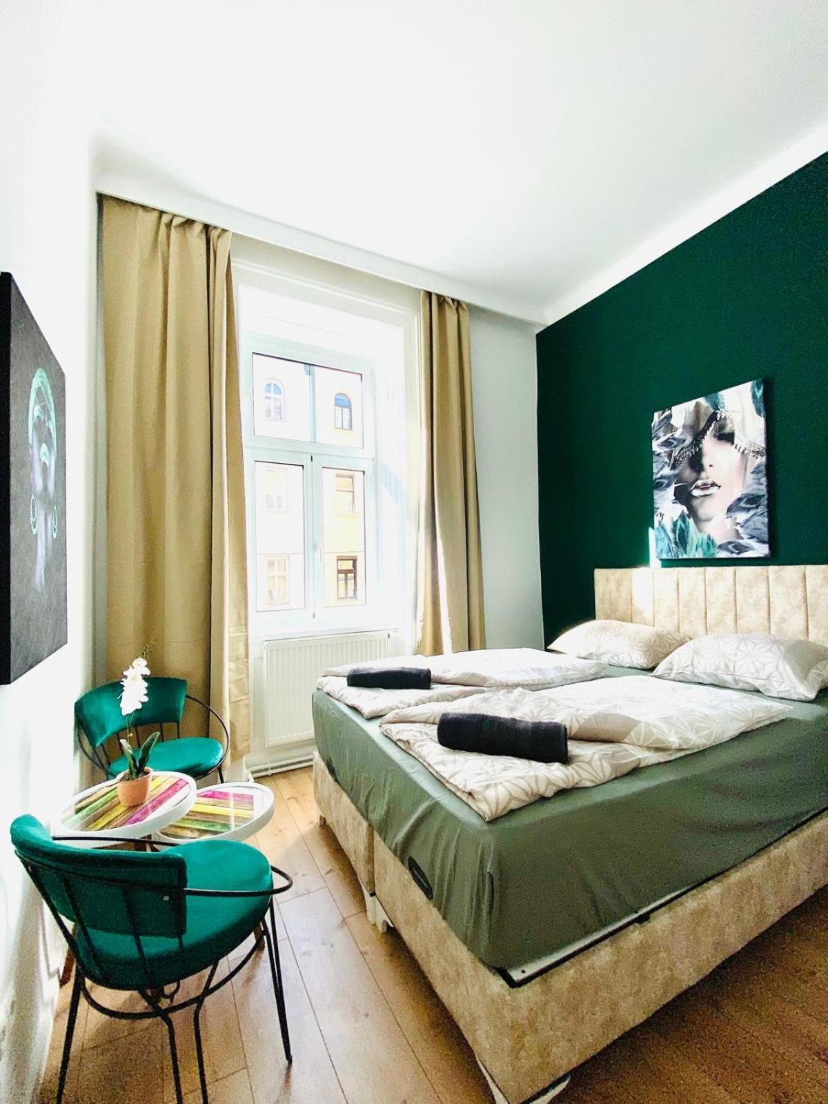 8 Fully Equipped Studio Shared Apt W Terrace Margareten Vídeň Exteriér fotografie