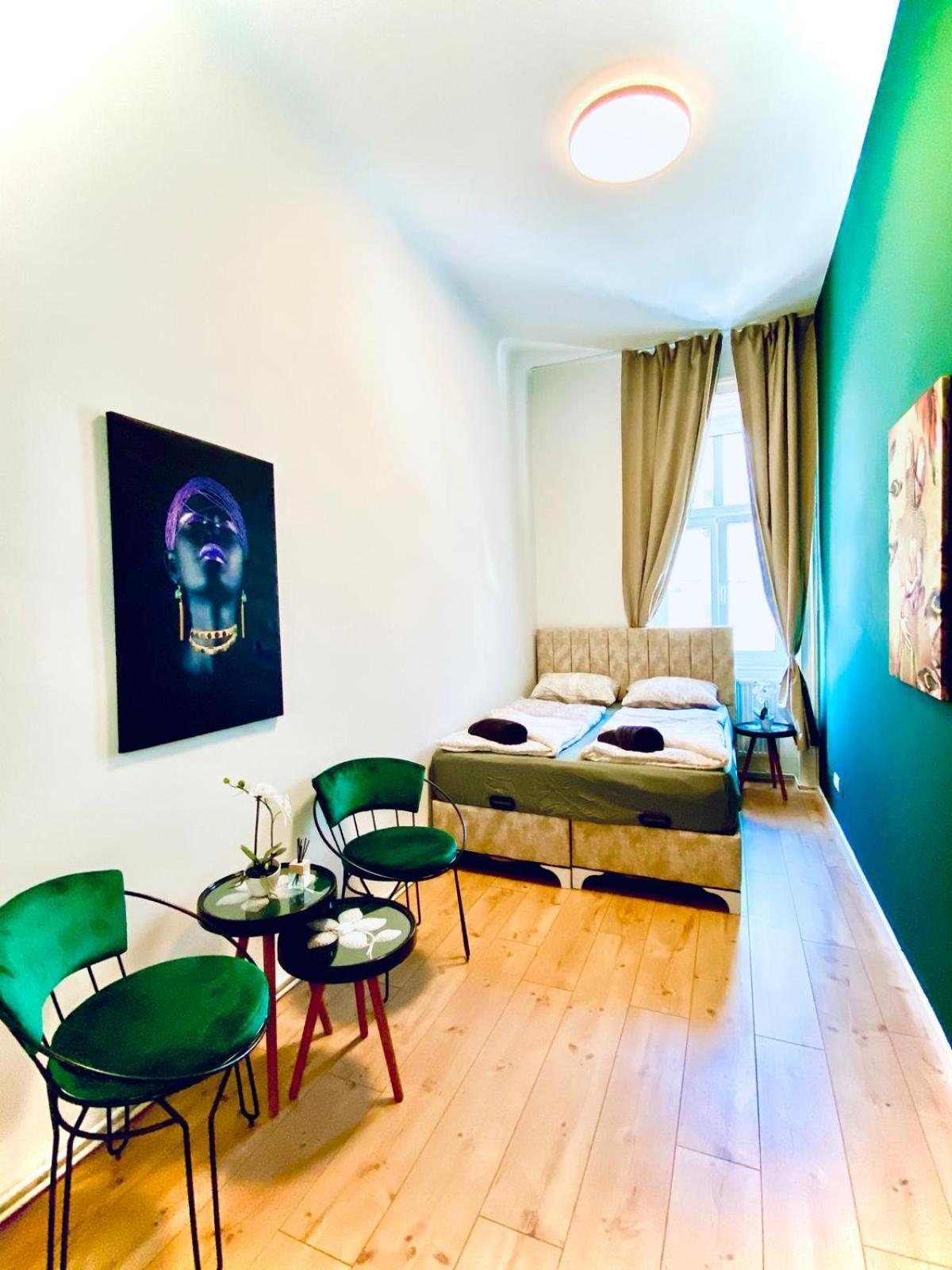 8 Fully Equipped Studio Shared Apt W Terrace Margareten Vídeň Exteriér fotografie