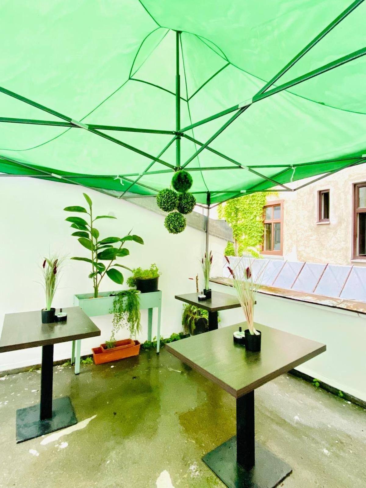 8 Fully Equipped Studio Shared Apt W Terrace Margareten Vídeň Exteriér fotografie
